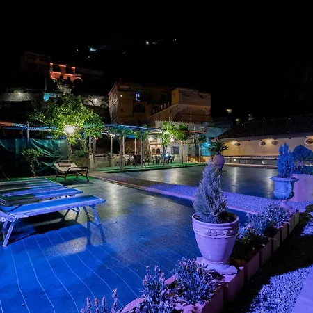 Holiday home Casa Chiarito *